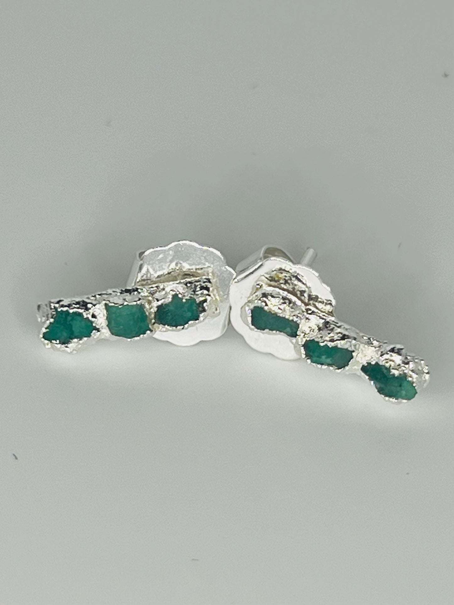 Lux Emerald Studs