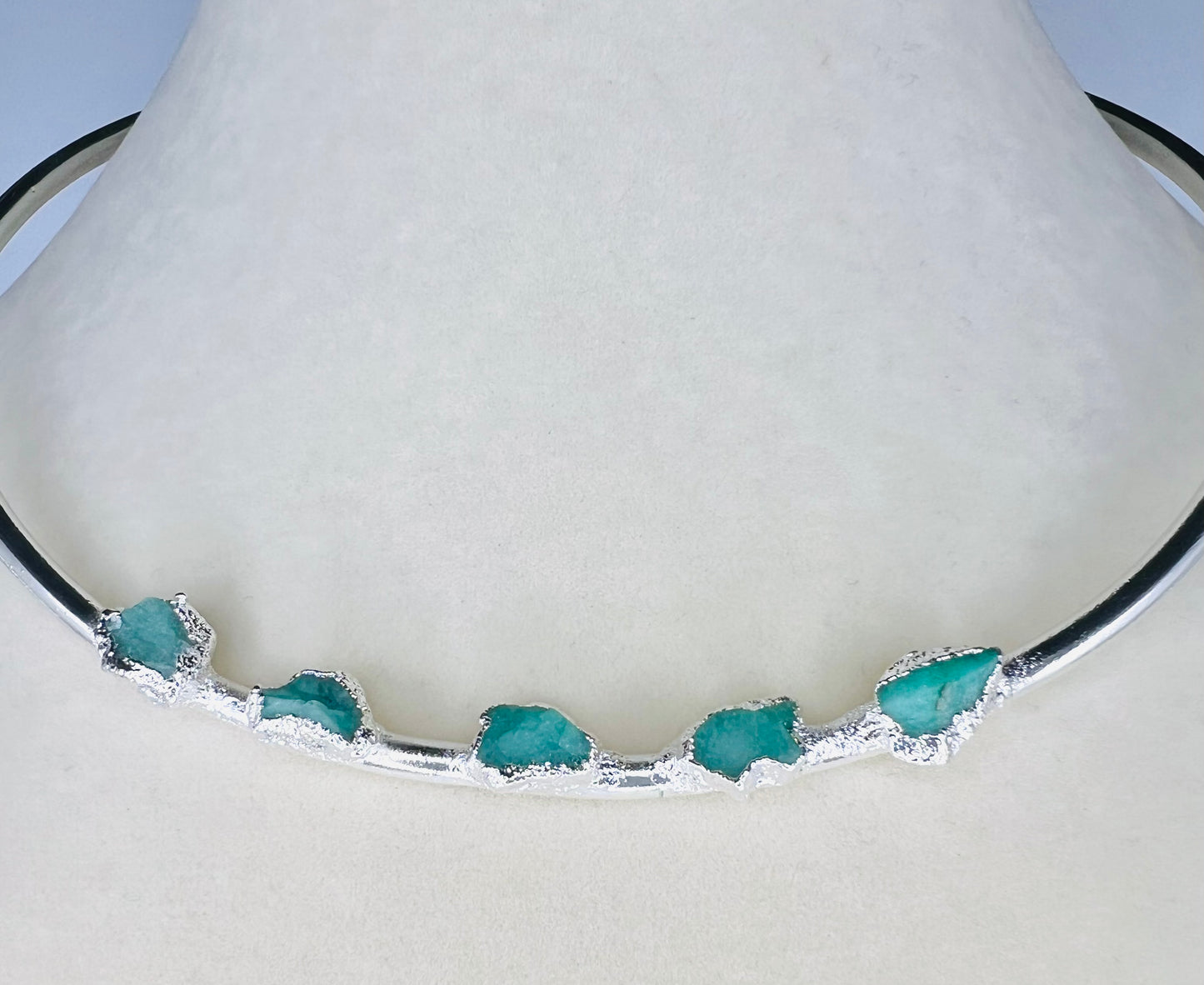 Eva Choker
