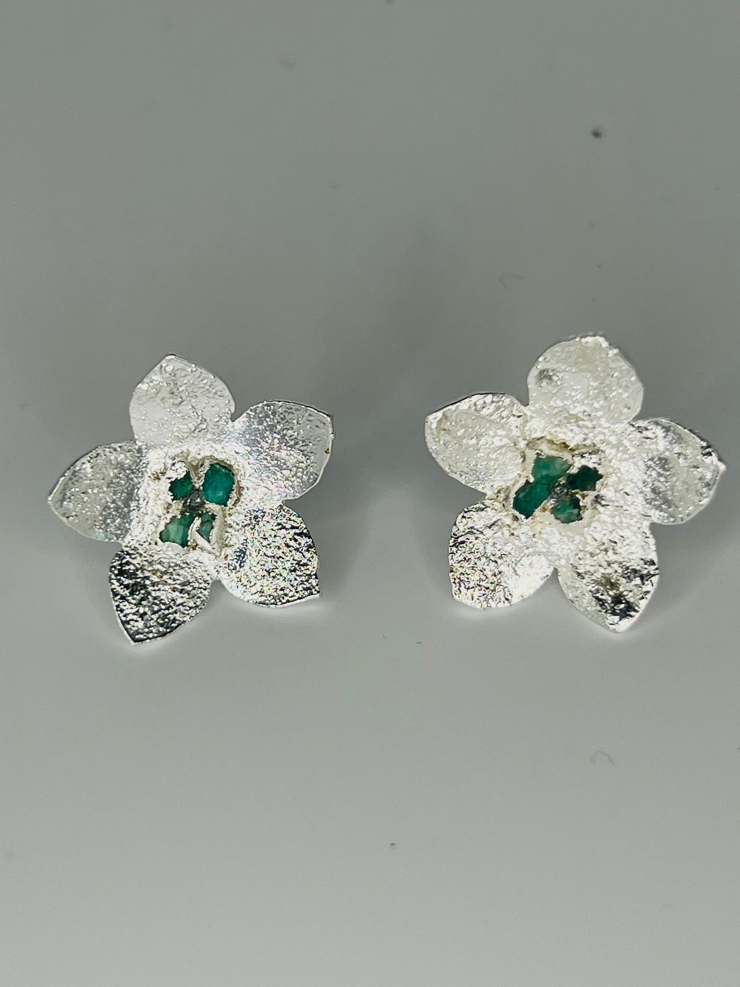 Flora Emeralds Earrings