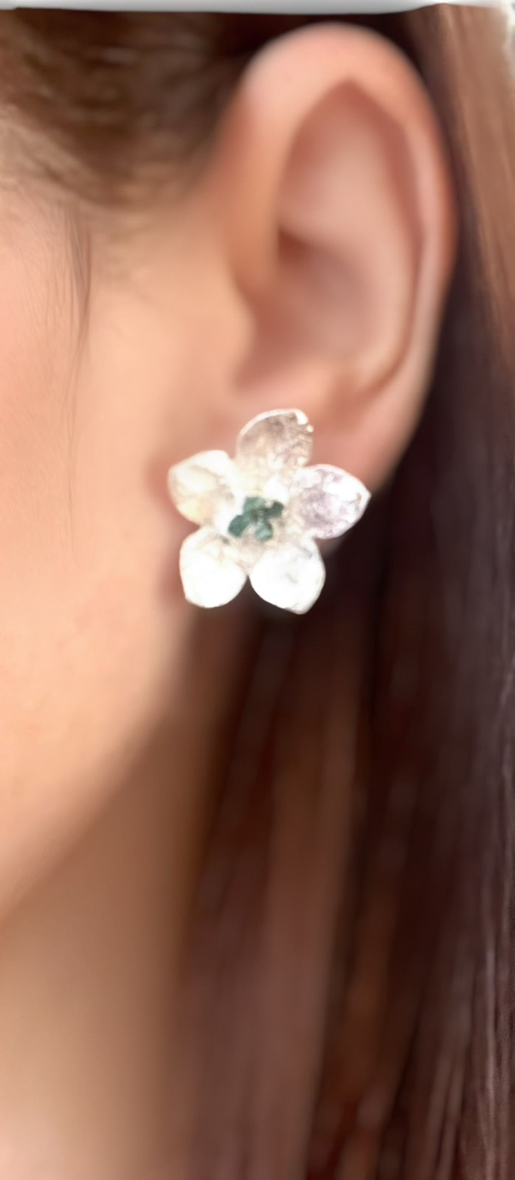 Flora Emeralds Earrings