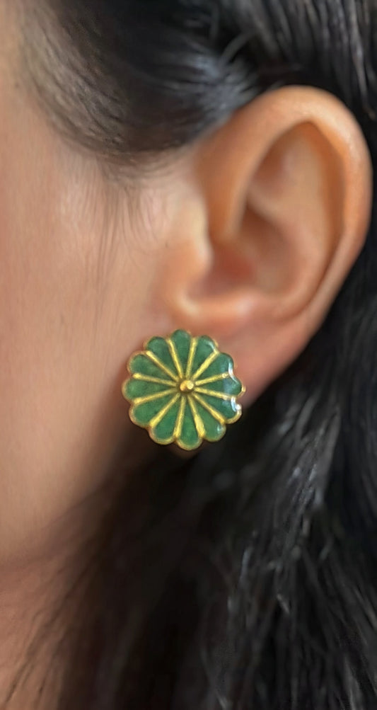 Clover earrings with natural emeralds